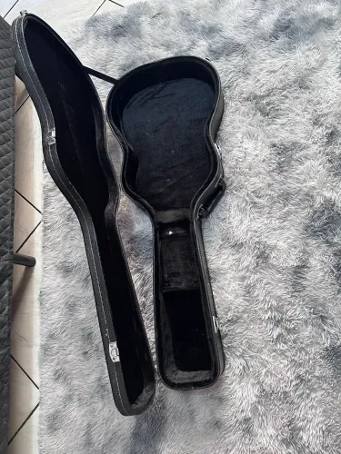 Case regida sair hoje