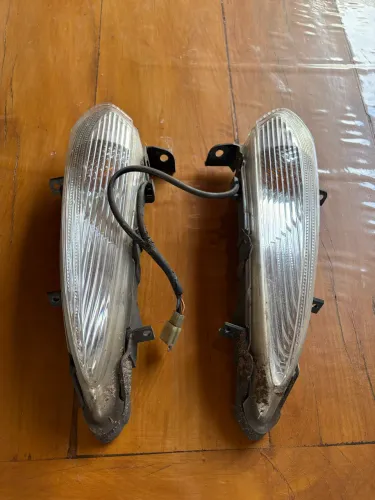 Par de Setas Originais Honda Biz 125 (2011 a 2017)