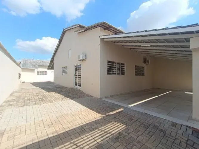 Casa De 3/4 Sendo Duas Suites Sozinha No Lote No Jardim Paraiso Ao Lado Anel Viario