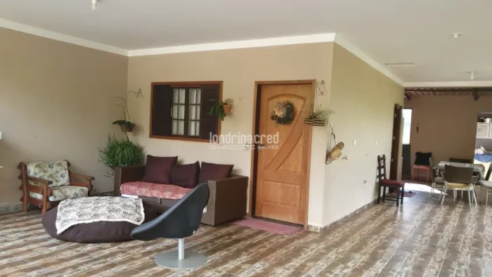 Chácara à venda 3 Quartos, 1 Suite, 1540M², Zona Rural, Jataizinho - PR