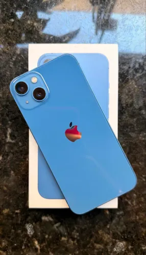 iPhone 13