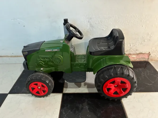 Trator elétrico