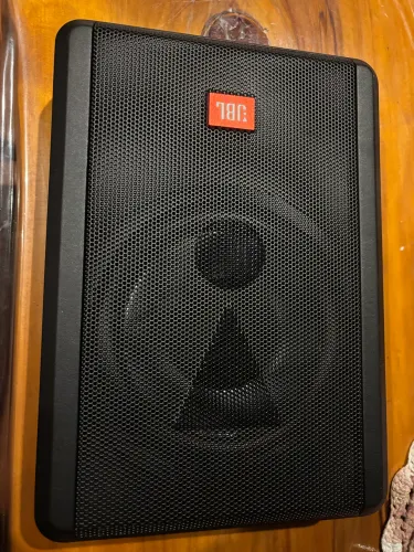 Caixa de som Jbl sw8ams 400 watts