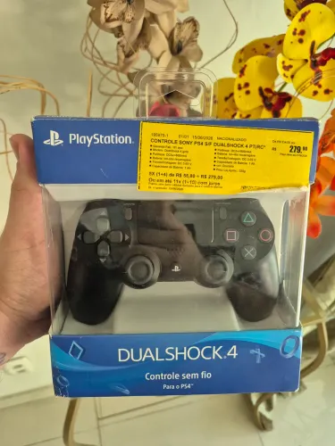 Controle ps4 Apenas 2 meses de Uso Tudo 100% Novinho