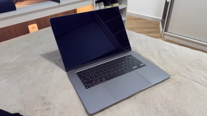 Macbook Air 15" M2 512gb