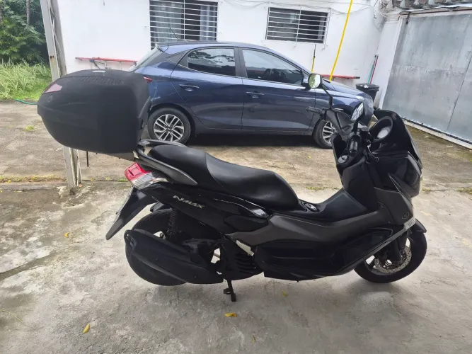 Nmax 160 preta