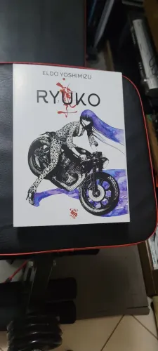 RYUKO MANGÁ - ELDO YOSHIMIZU - Único volume e está seminovo