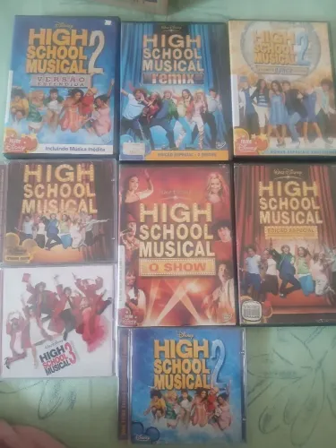 Lote cds e DVDs High School Musical 