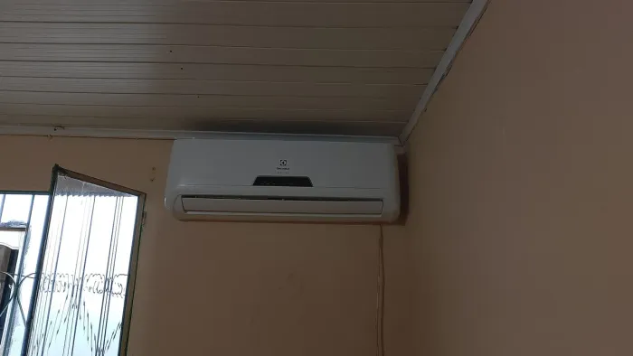 Limpeza de ar condicionado split