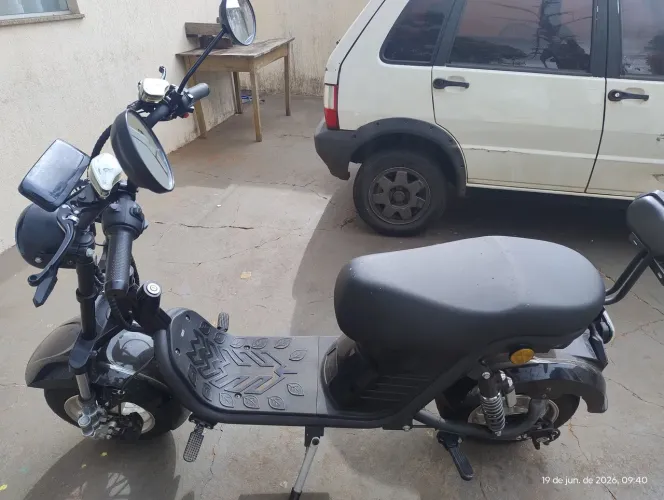Scooter elétrica 