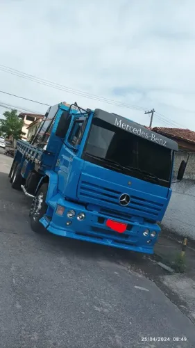 Vende se Caminhão Mercedes Benz 1720