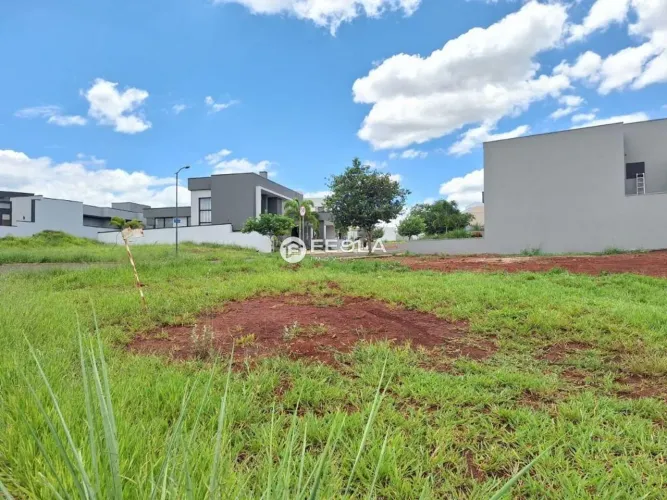 Terreno à venda em Americana, Jardim Pau Brasil, com 342 m², Condominio Residencial Pau Br