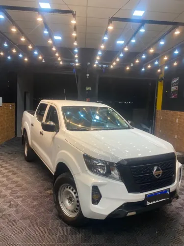 Nissan Frontier S CD 4X4 2.3 TB Diesel Mec. 2023