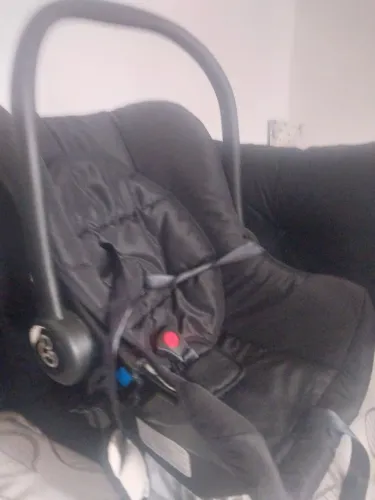 Cadeirinha bebê confort