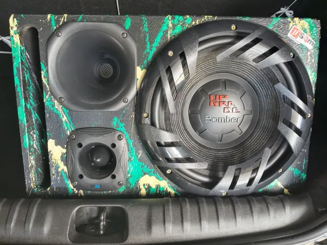 Som automotivo ACEITO OFERTA NÃO ABSURDA ( ACEITO CARTÃO )