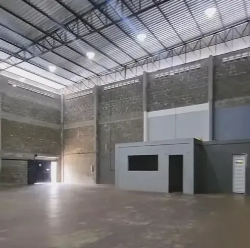 GALPÃO LOGÍSTICO P/ LOCAÇÃO MED.461 M2 C/ DOCA P AV  NATHAN CHAVIER!
