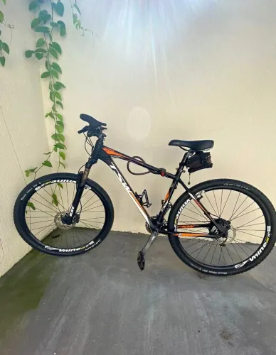 Mountain Bike - único dono