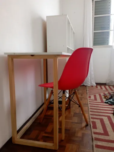 .Escrivaninha branca madeira natural 90 x 46 x77