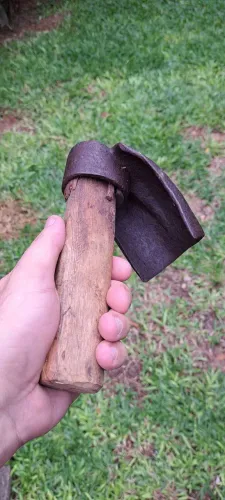 Ferramenta antiga Enxó