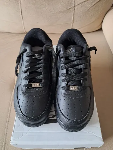 Vendo tênis nike sem uso número 37