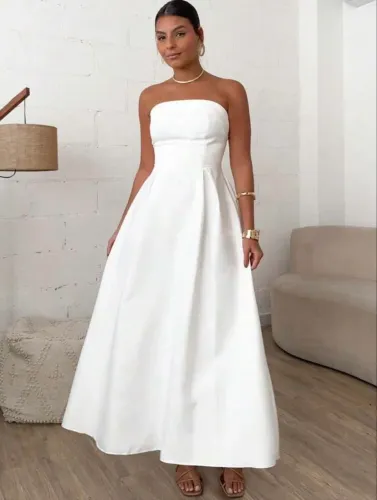 Vestido branco longo sem alças