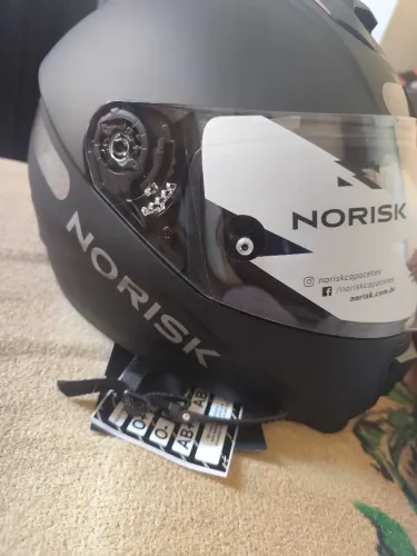 Capacete norisk