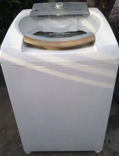 Vendo máquina de lavar 11kg cesto de inox funcionando perfeitamente aceito cartão