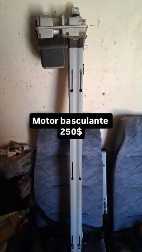 Motor basculante