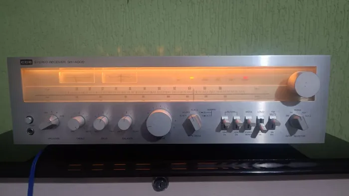 Stereo Receiver CCE SR 4000