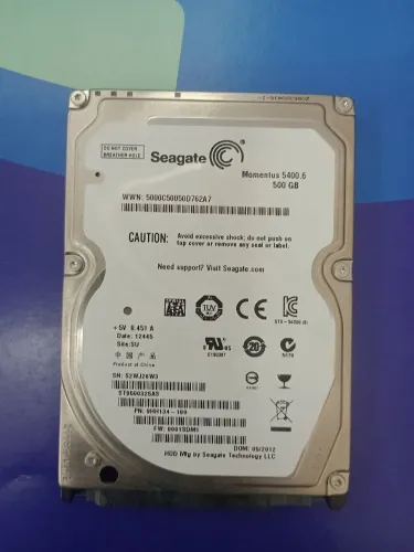disco rígido interno Seagate Momentus 5400.6 de 500 GB, projetado para notebooks.