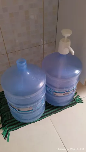Galão de água 20 litros