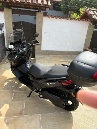 YAMAHA XMAX CONNECTED NOVA - ÚNICO DONO