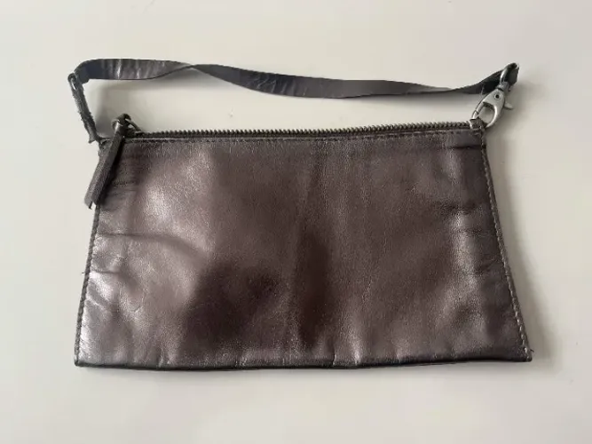 Bolsa clutch com alça interior vermelho