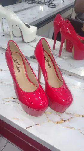 Sapatos novos
