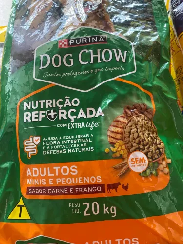 Ração Dog Chow Nutrição Reforçada Adultos Minis e Pequenos 20kg - Lacrada