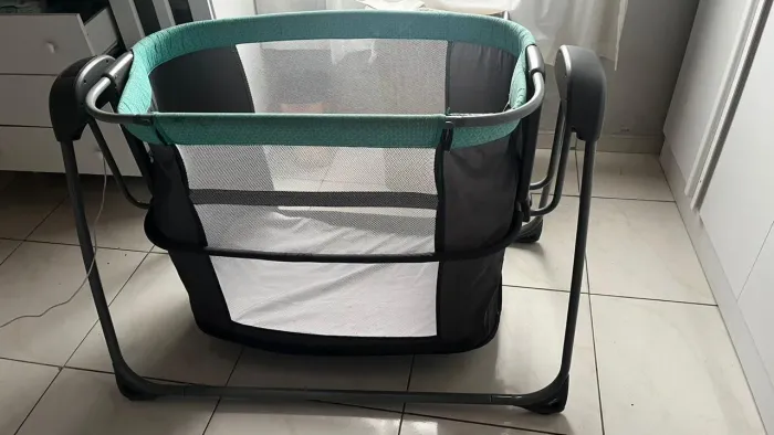 Berço tecno