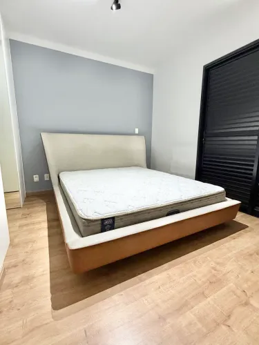 Cama estilo japonesa + colchão