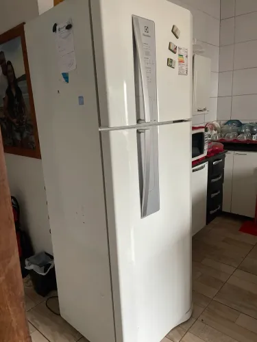 Vendo geladeira