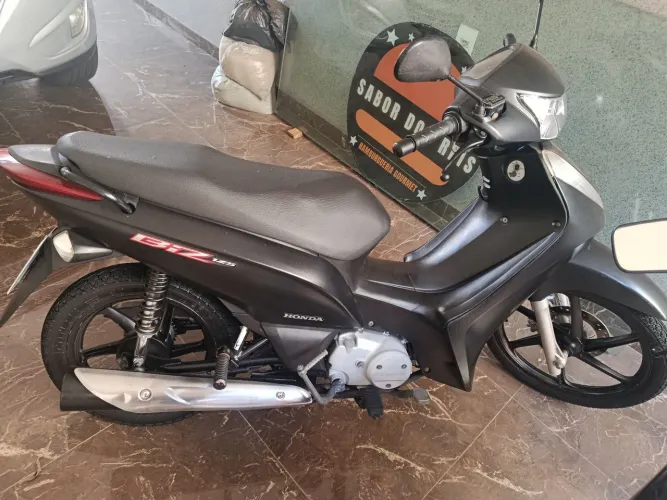 Vendo biz zera coisa linda chama realmente quem tiver interesse 12 mil no precinho