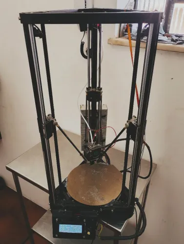 IMPRESSORA 3D DELTA FUNCIONANDO PERFEITAMENTE