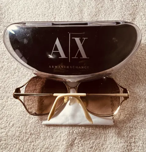 Óculos de sol feminino Armani