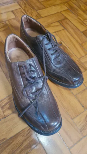 Sapato anatômico gel.