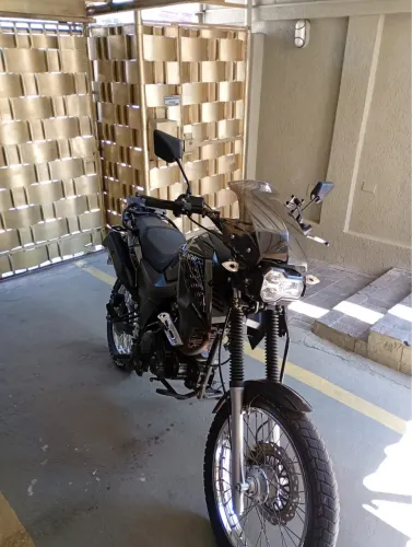 Shineray 175 EFI (Perfeito estado)