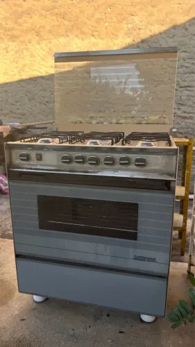 Fogão Grande Antigo 6 bocas - Funcionando Perfeitamente