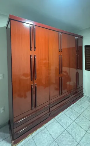 Guarda Roupa