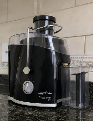 Centrífuga Britânia Juicer