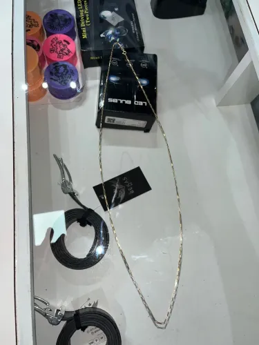 Cordão de ouro puro
