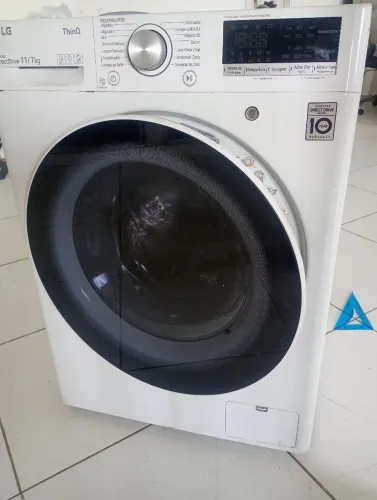 Máquina lava e seca