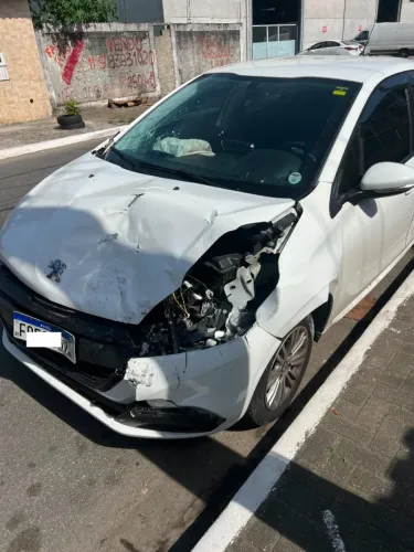Peugeot 208 Active 1.2 Flex 12V 5P Mec. 2020