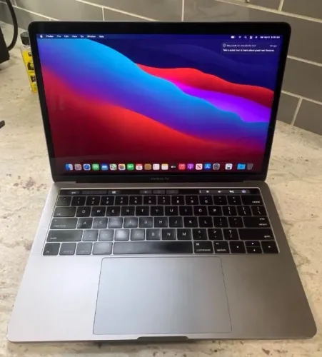 MacBook Pro - Touch Bar